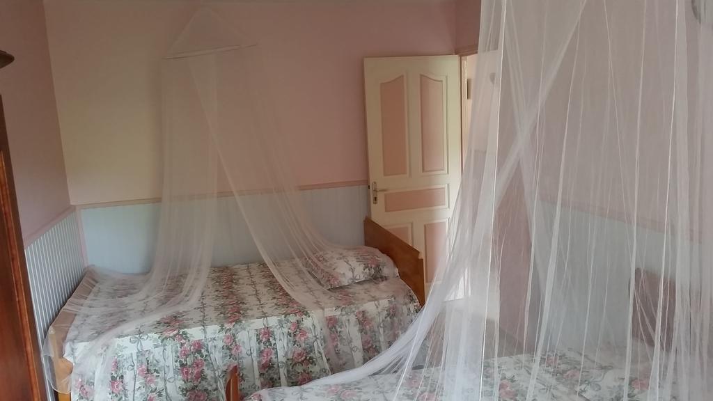 Apartamento Chez Lucia et Donatien Les Anses-d'Arlet Exterior foto
